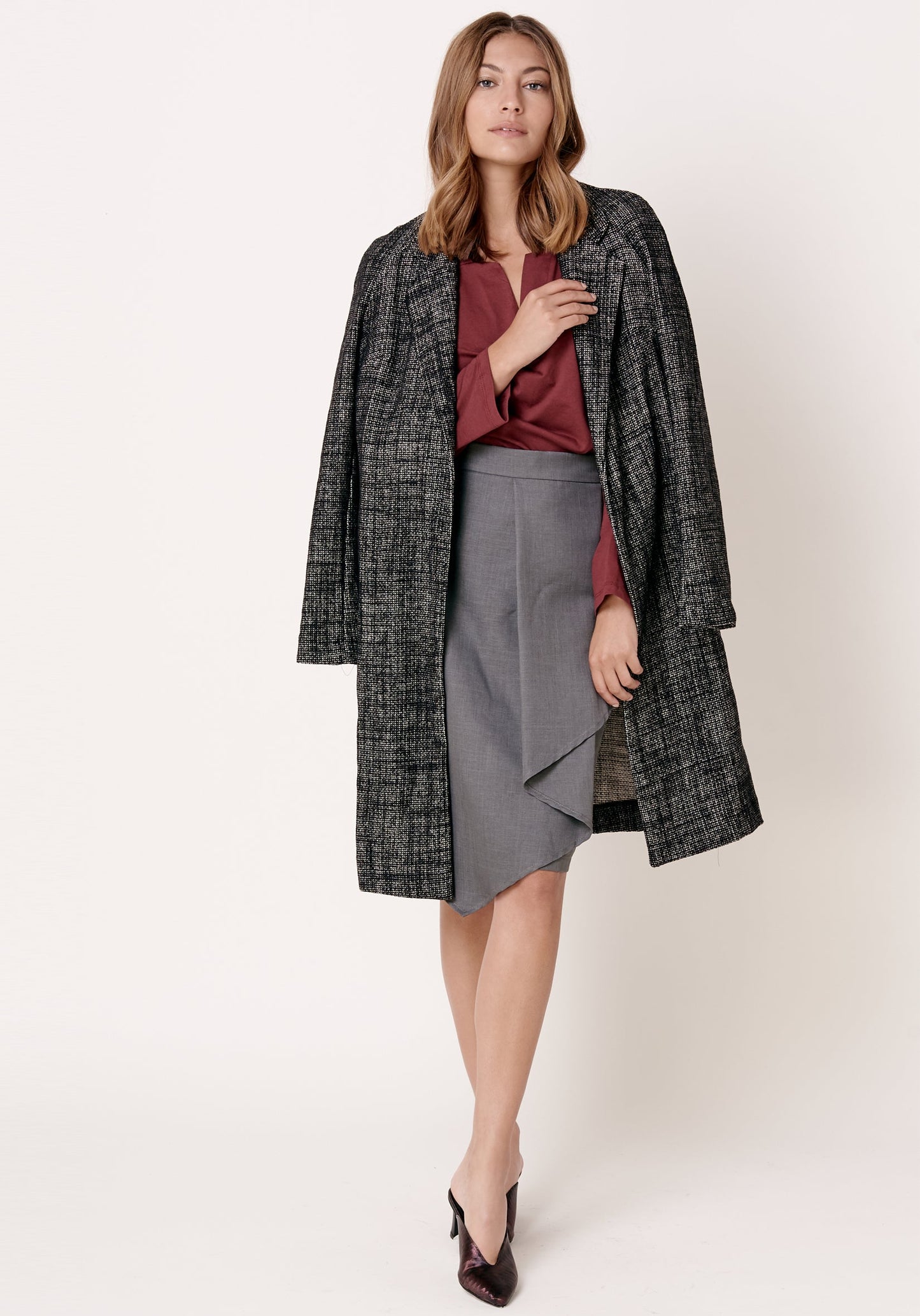 חצאית ישרה- אפור - דגם ברונקס - US-Fashion.tlv
