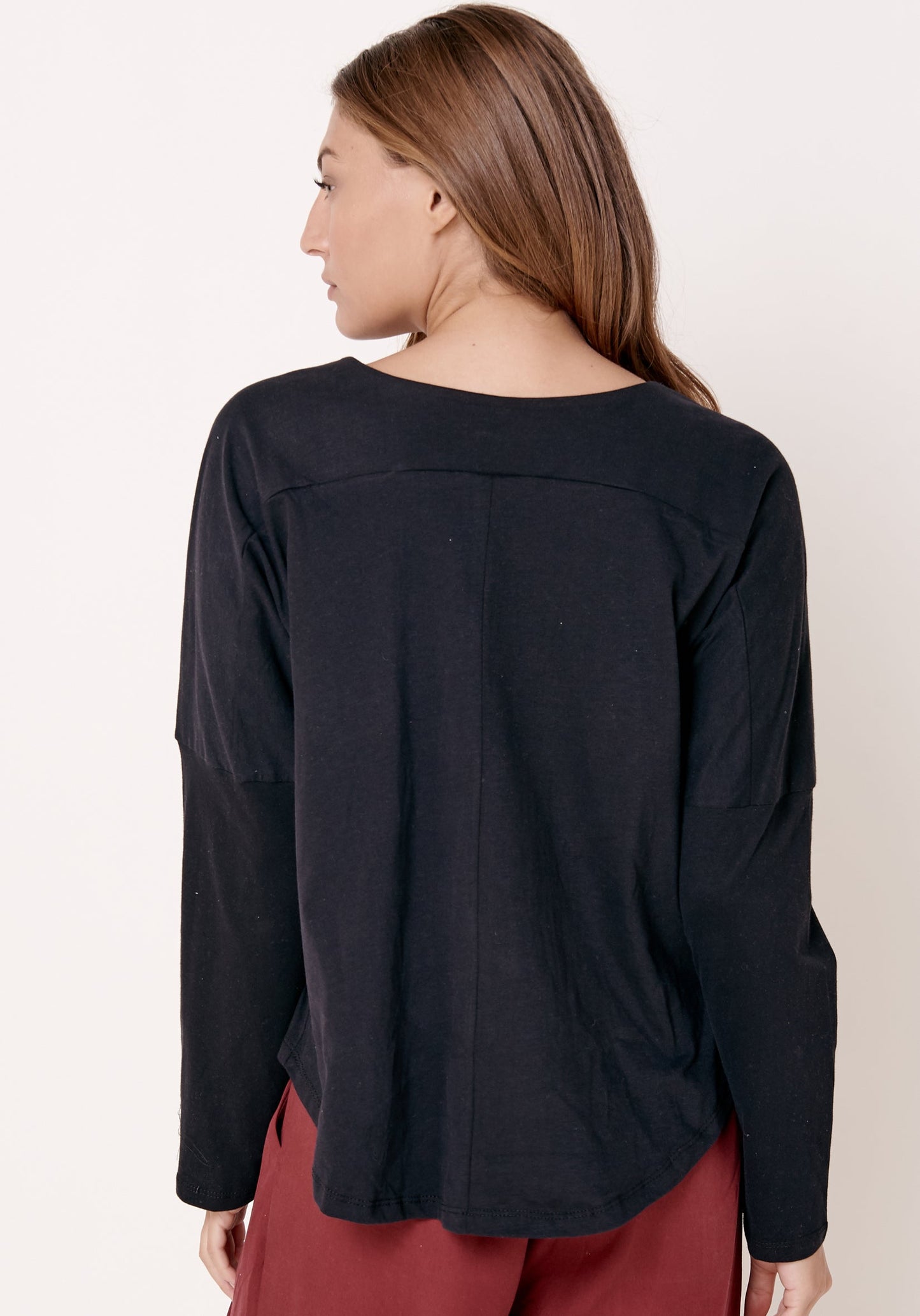 חולצה ארוכה - שחור - דגם מרגוזה - US-Fashion.tlv