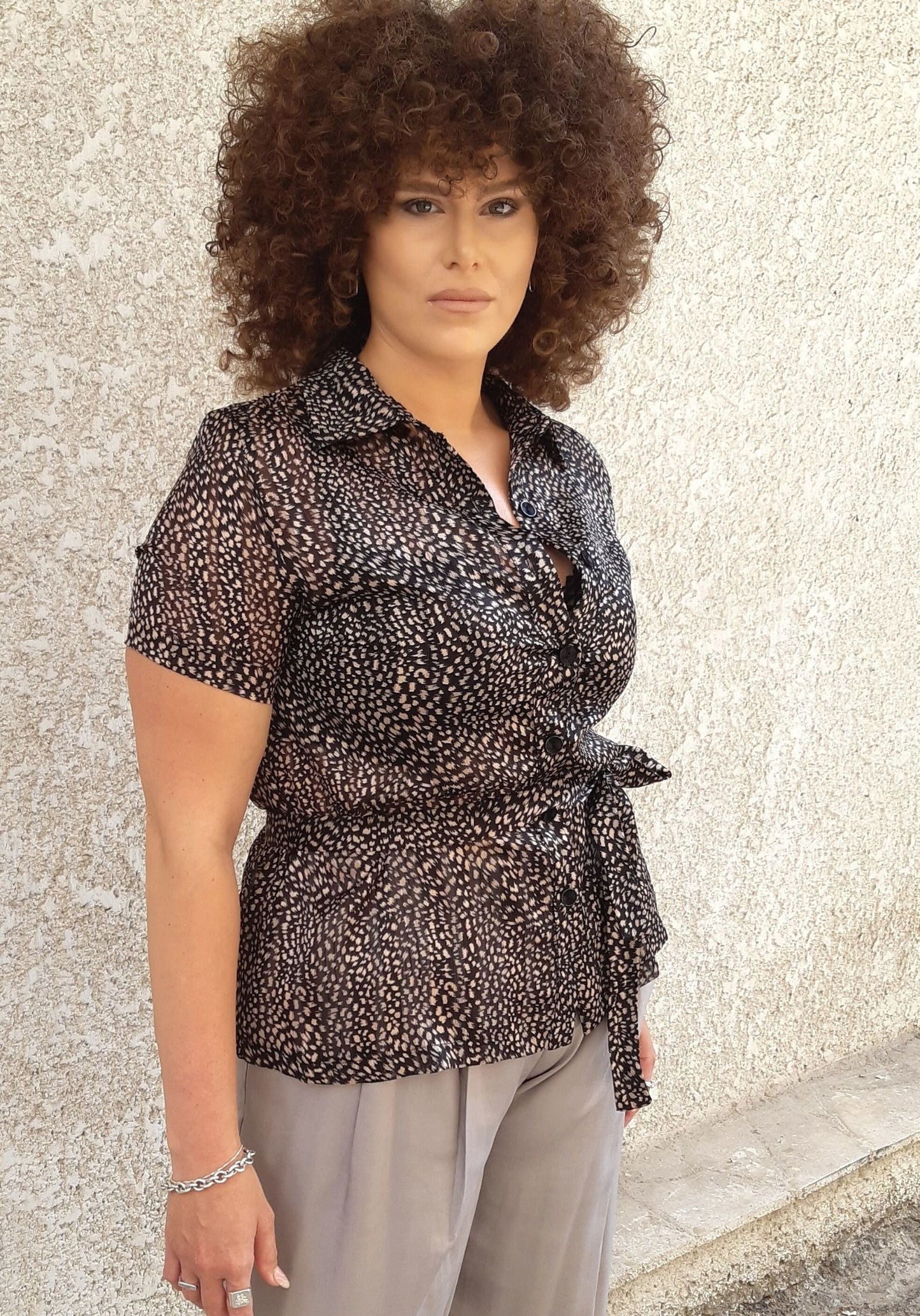 חולצה מכופתרת - דגם טרייבקה