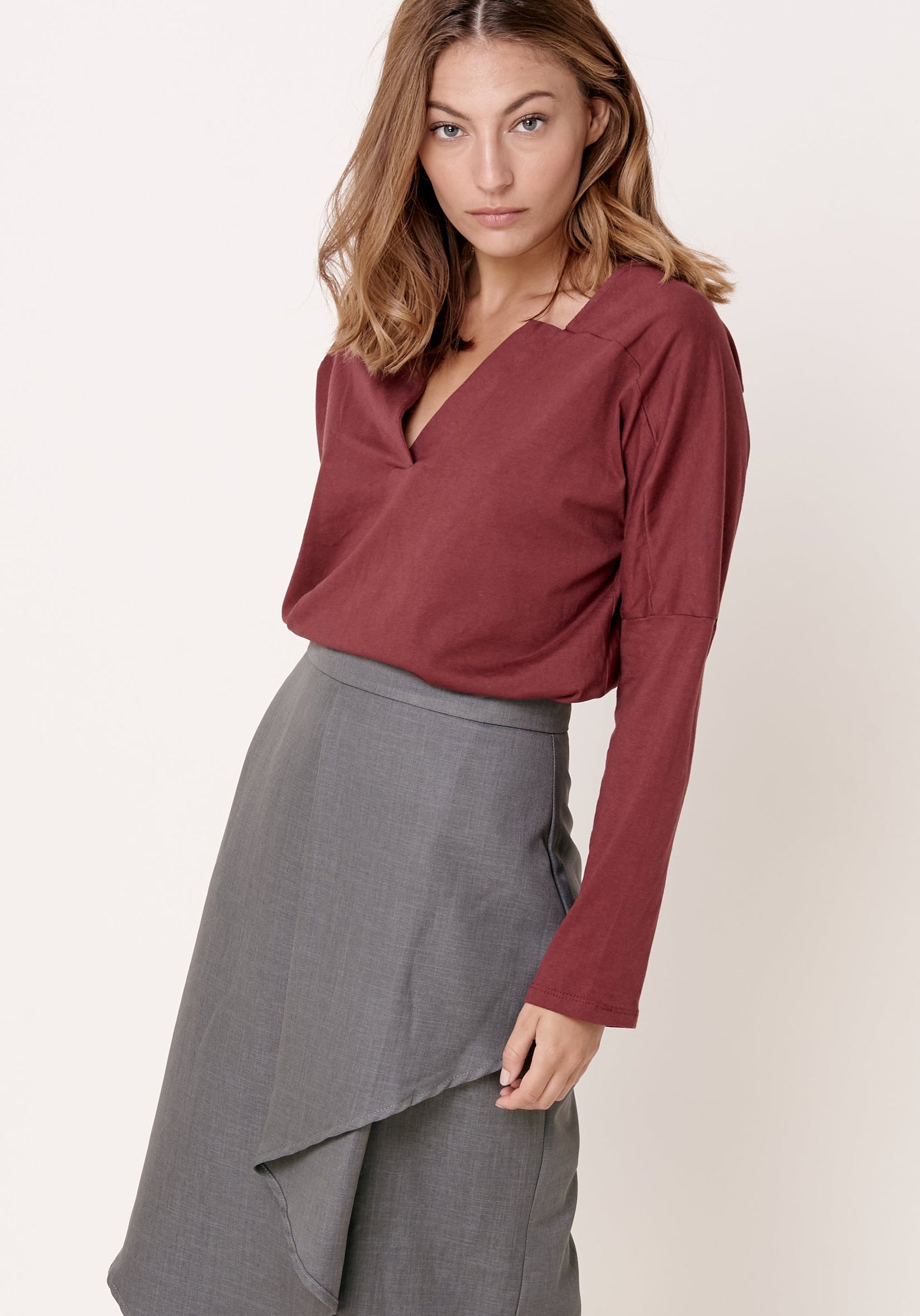 חולצה ארוכה - בורדו - דגם מרגוזה - US-Fashion.tlv